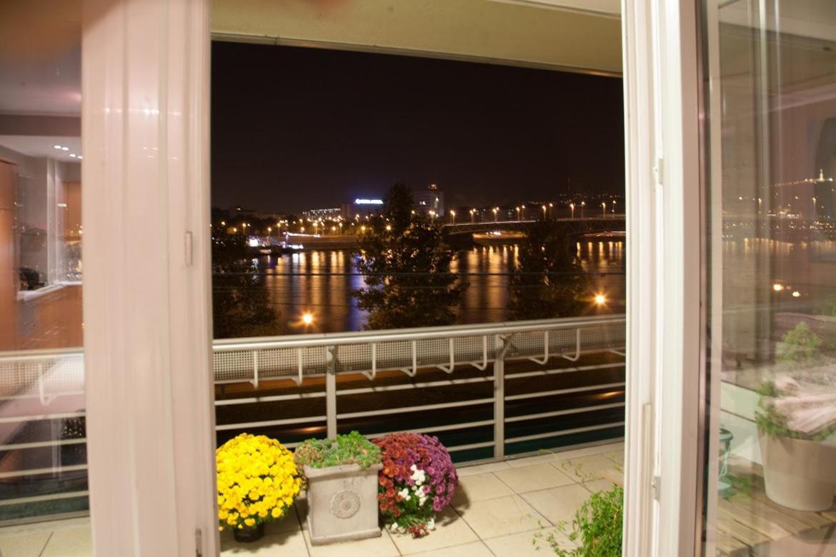 Dunapest Apartman Budapest Bagian luar foto